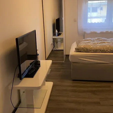 Neon Гостевой дом *